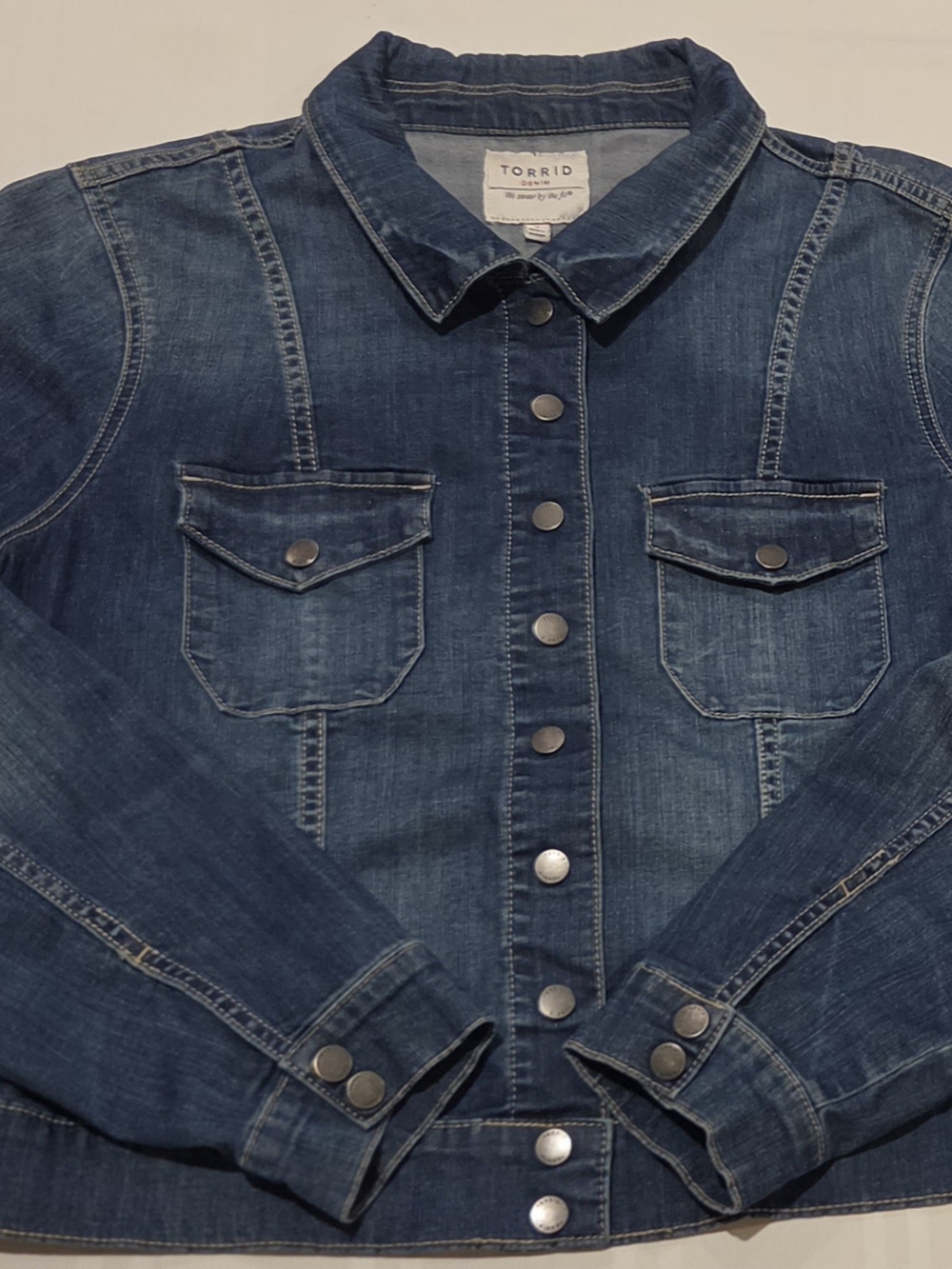 Torrid Women's  Blue Plus Size Denim Jacket Size 2 (2xl)